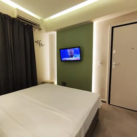 50 Apartment *